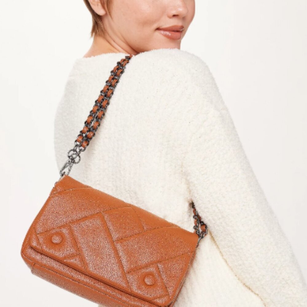 NWT- LUG- VL PICCOLO CROSSBODY- COPPER OR SAND - Picture 2 of 5